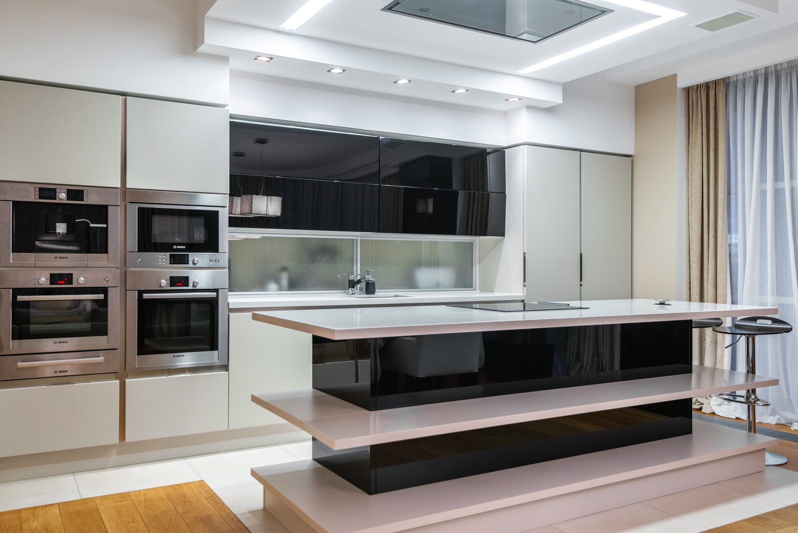 Modern kitchen cabinetry by HOMADE, Kajang Selangor