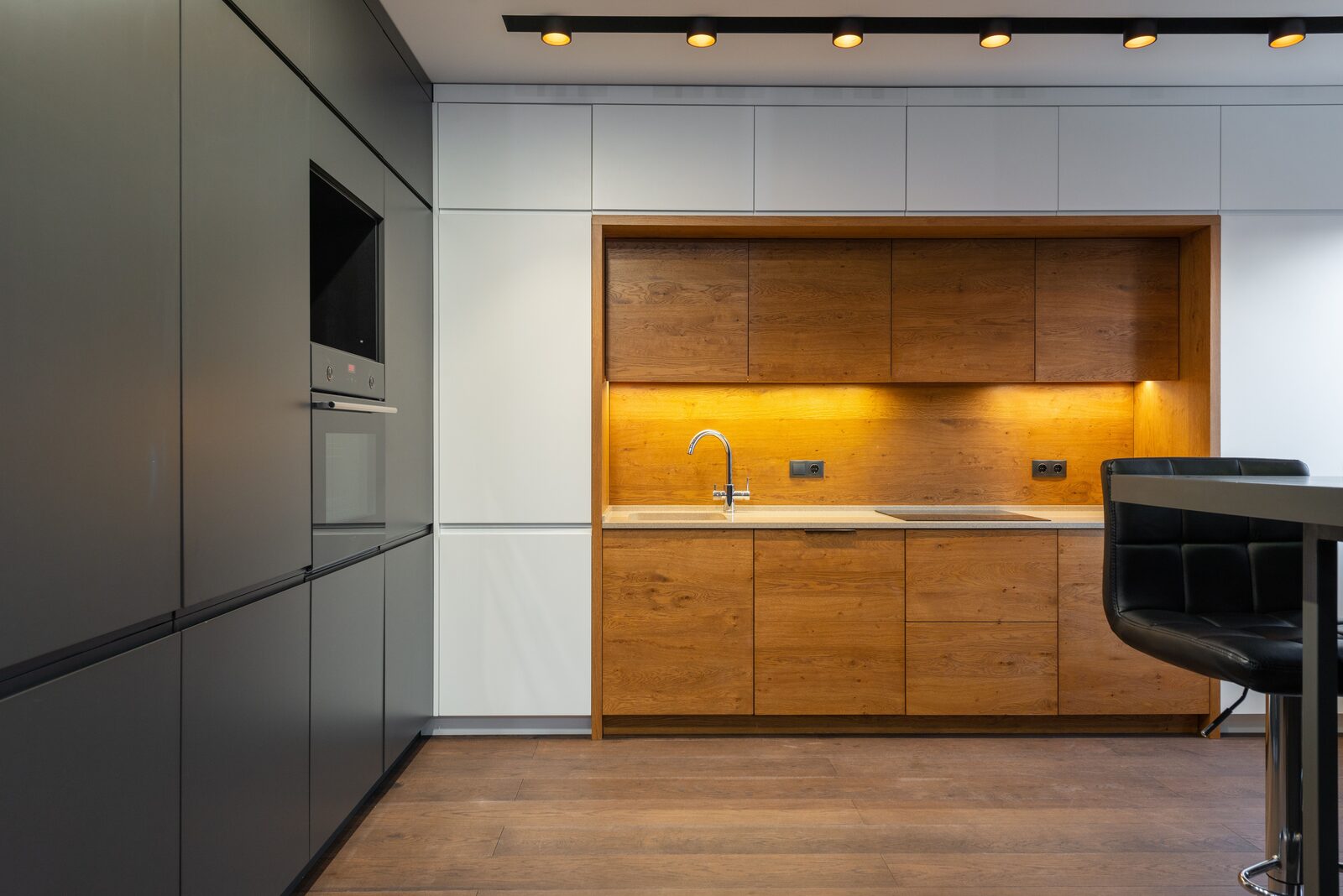 Compact apartment kitchen cabinet — HOMADE Kajang